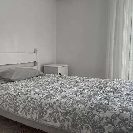 Chris View Hébergement de vacances *